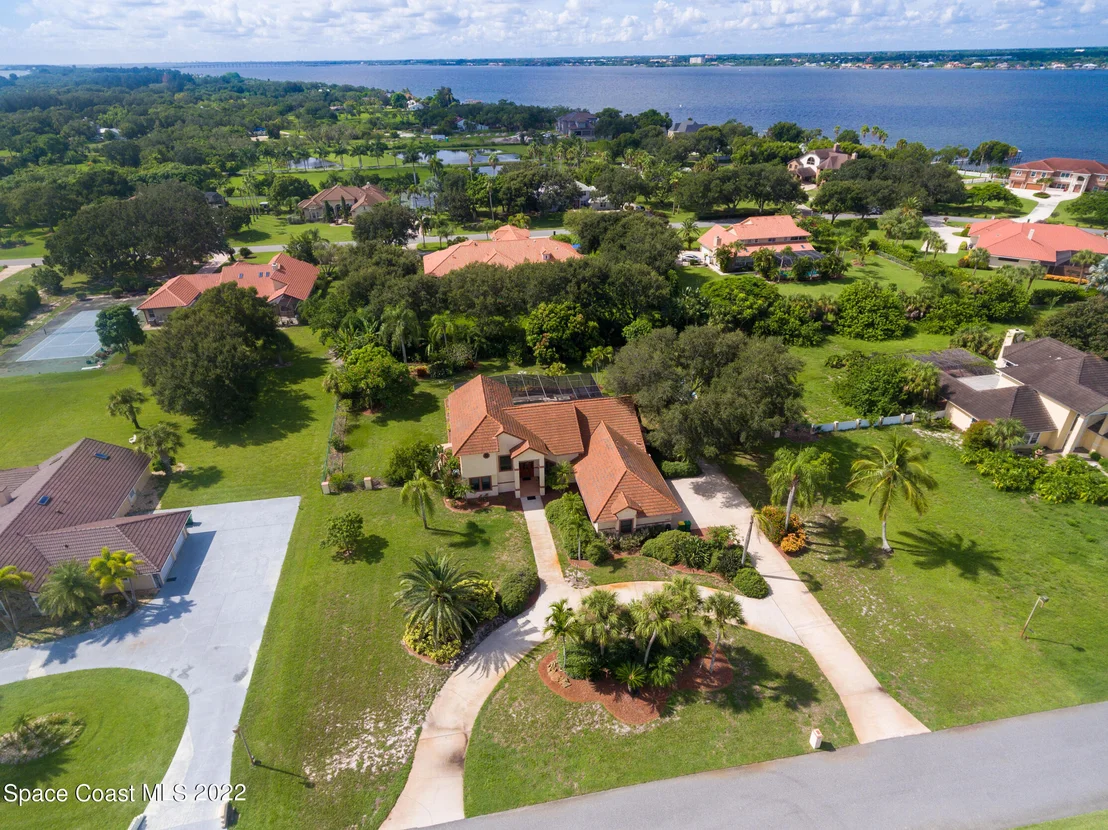 Photo of 125 Utopia Circle