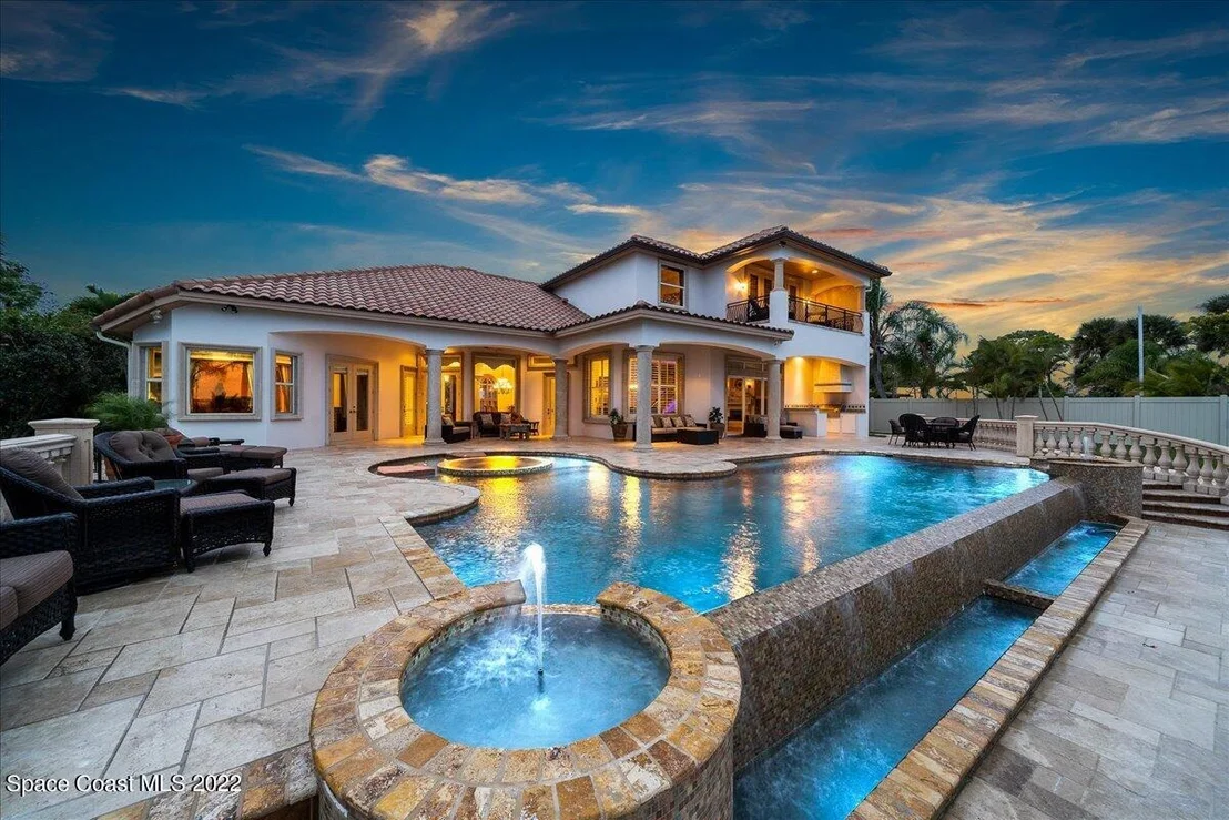 Photo of 671 Indian River Drive