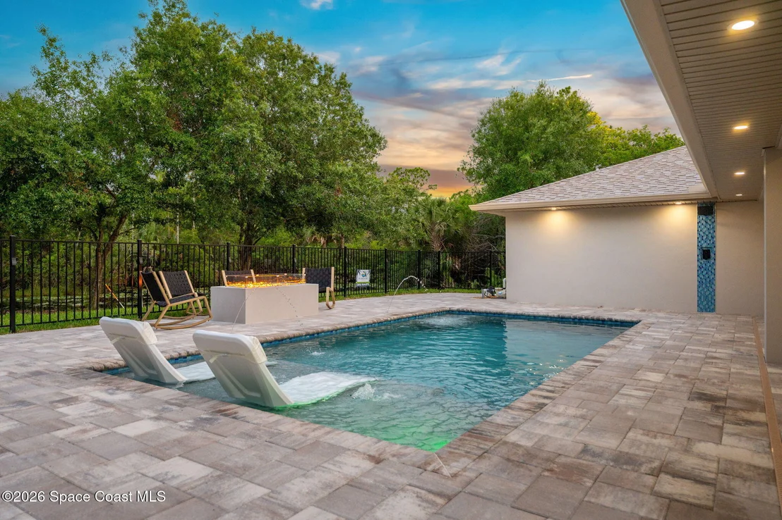 Photo of 4625 Hidden Lakes Place