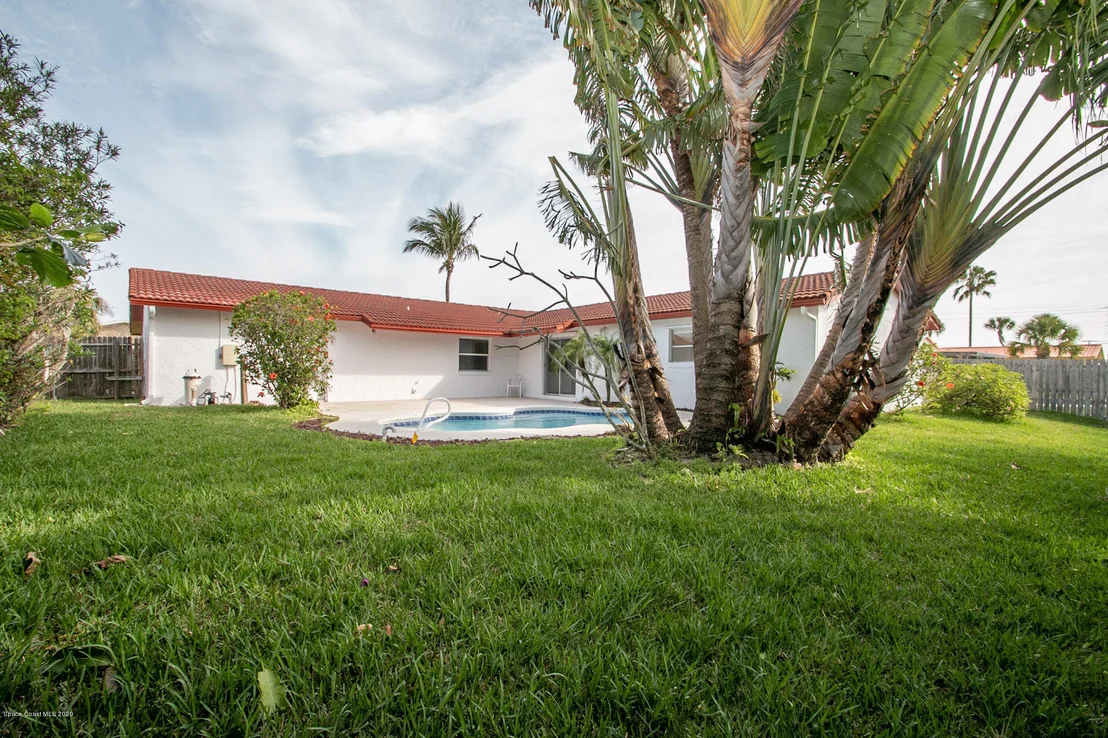 Photo of 106 Holiday Lane