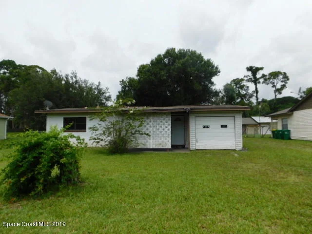 Photo of 313 Pine Avenue