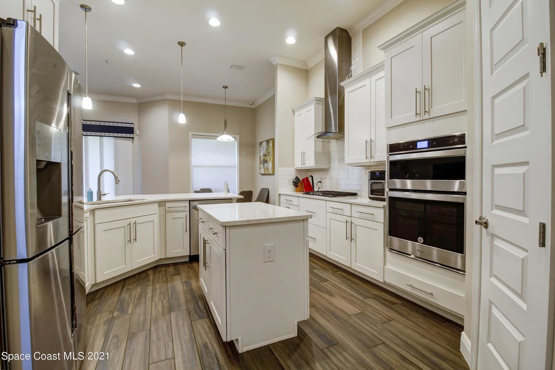 Photo of 7690 Kerrington Drive