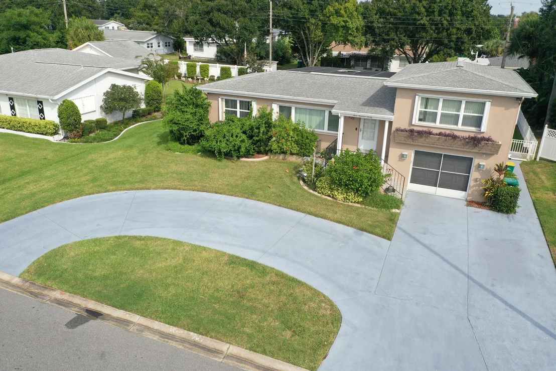 Photo of 320 Par Avenue