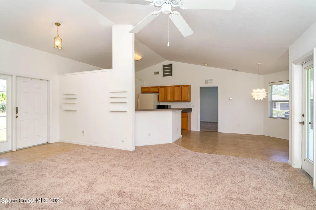 Photo of 2905 Fig Road SE