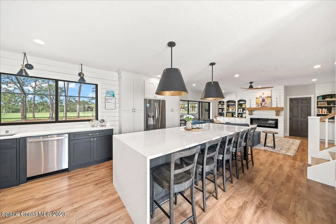 Photo of 520 Whispering Pines Circle