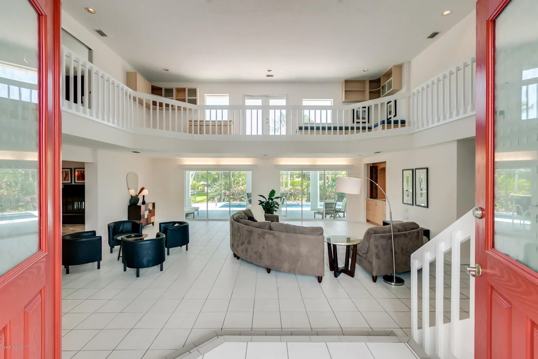 Photo of 465 Lanternback Island Drive