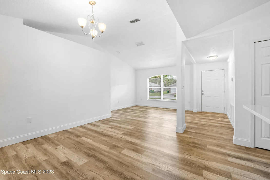 Photo of 6376 Dane Avenue