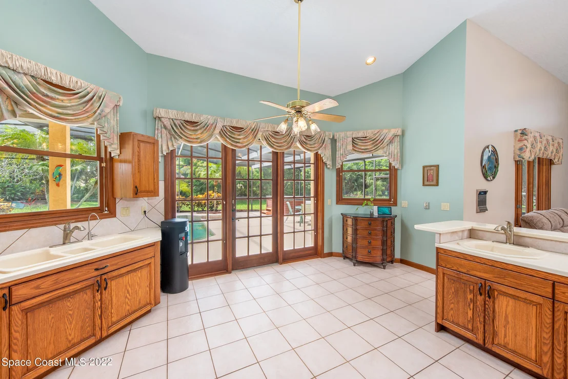 Photo of 125 Utopia Circle