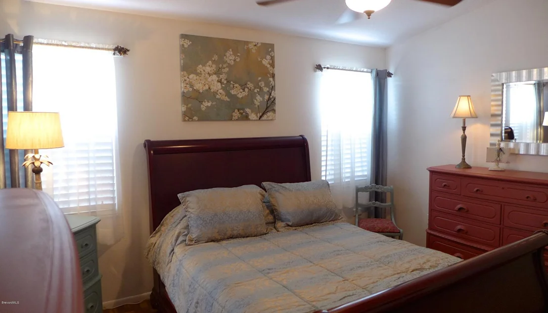 Photo of 1189 Goldenrod Circle NE