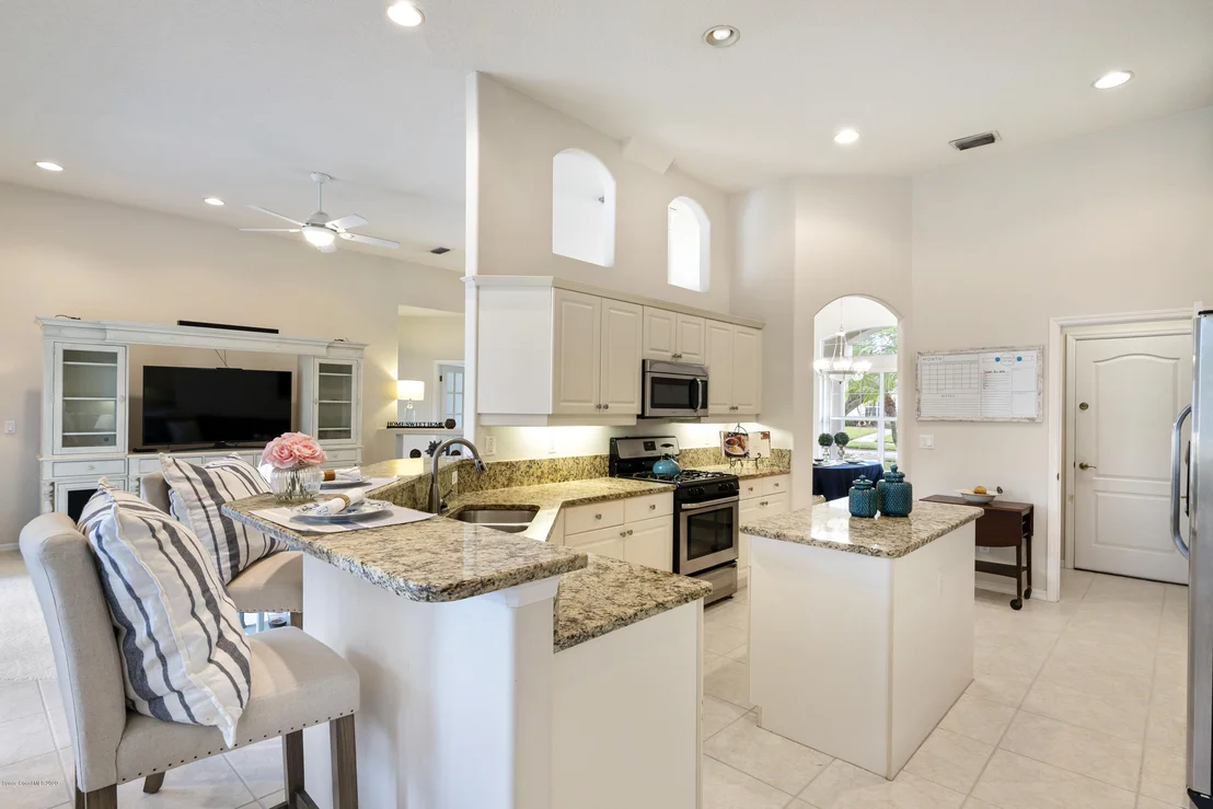 Photo of 2611 Canterbury Circle