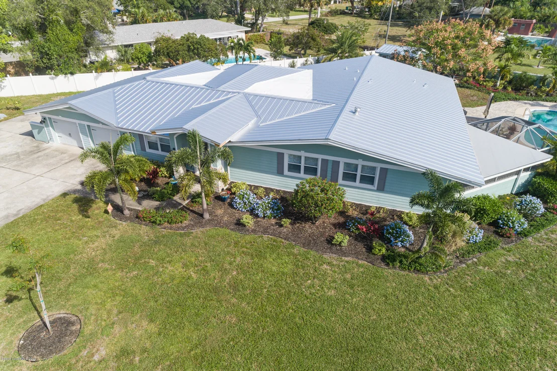 Photo of 905 Magnolia Drive