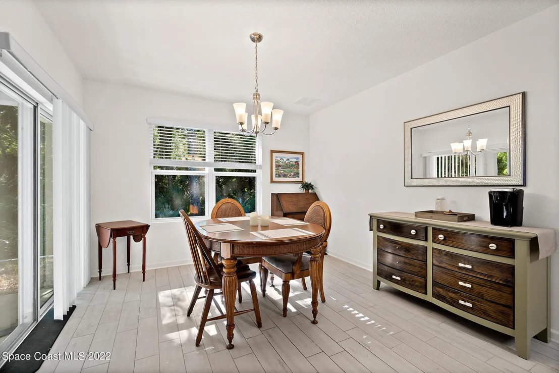 Photo of 2685 Falcon Lane
