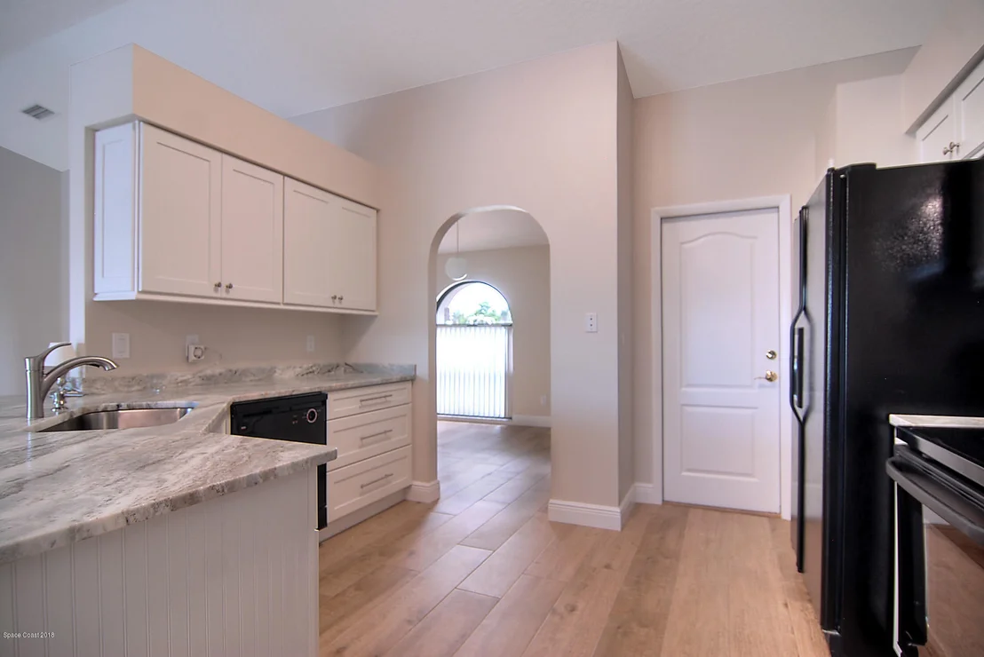 Photo of 170 Cinnamon Drive