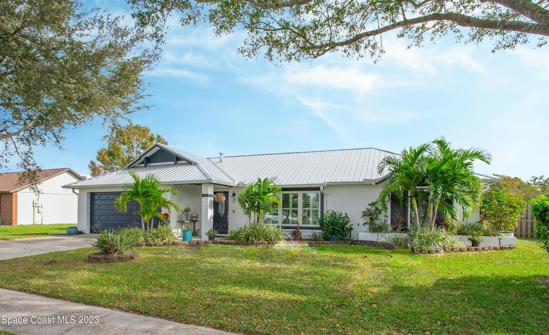 Photo of 2553 Nobility Avenue