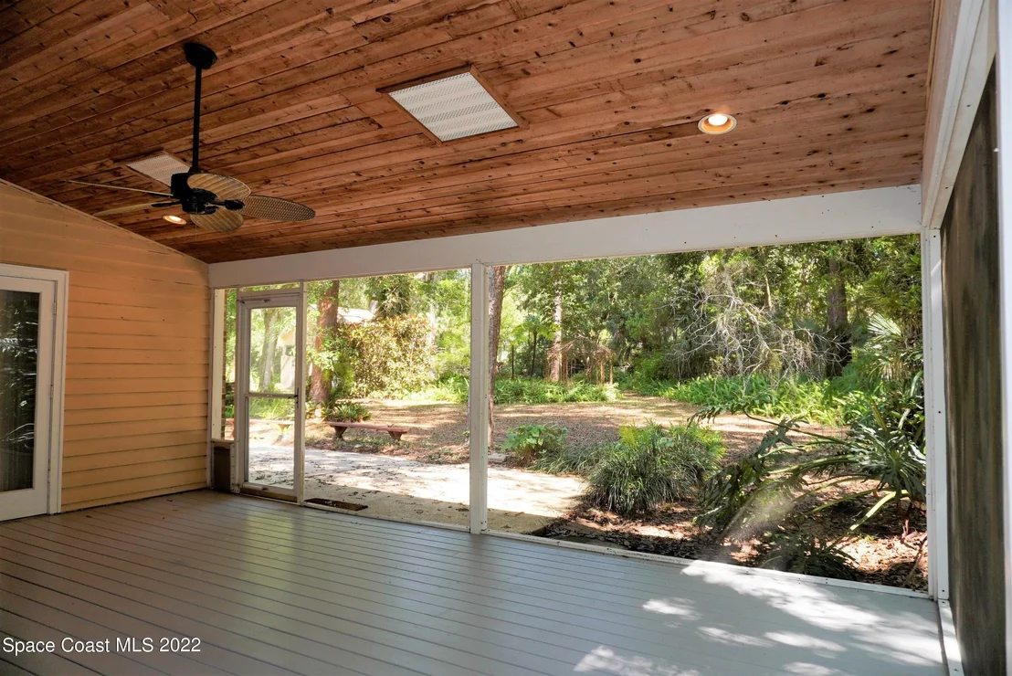 Photo of 686 Hammock Road