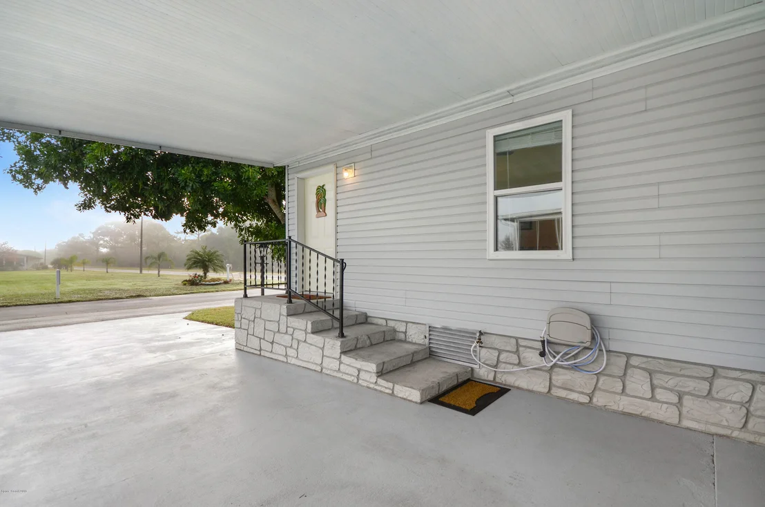 Photo of 210 Rosewood Drive