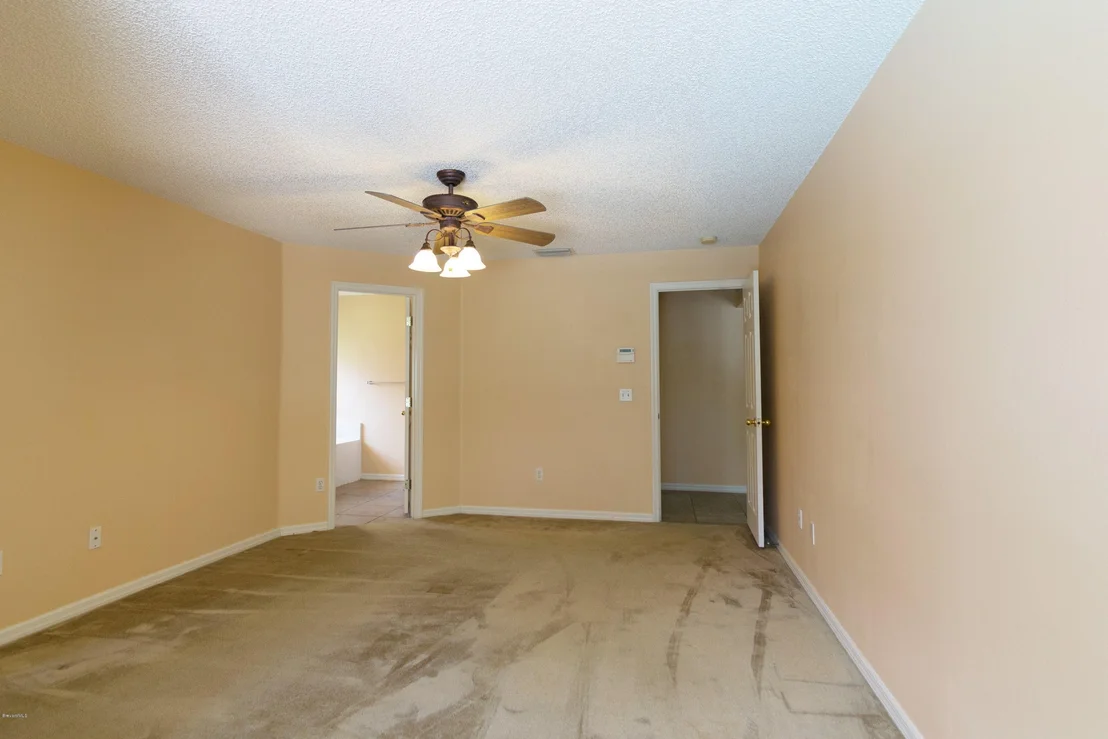Photo of 1740 Whitman Drive