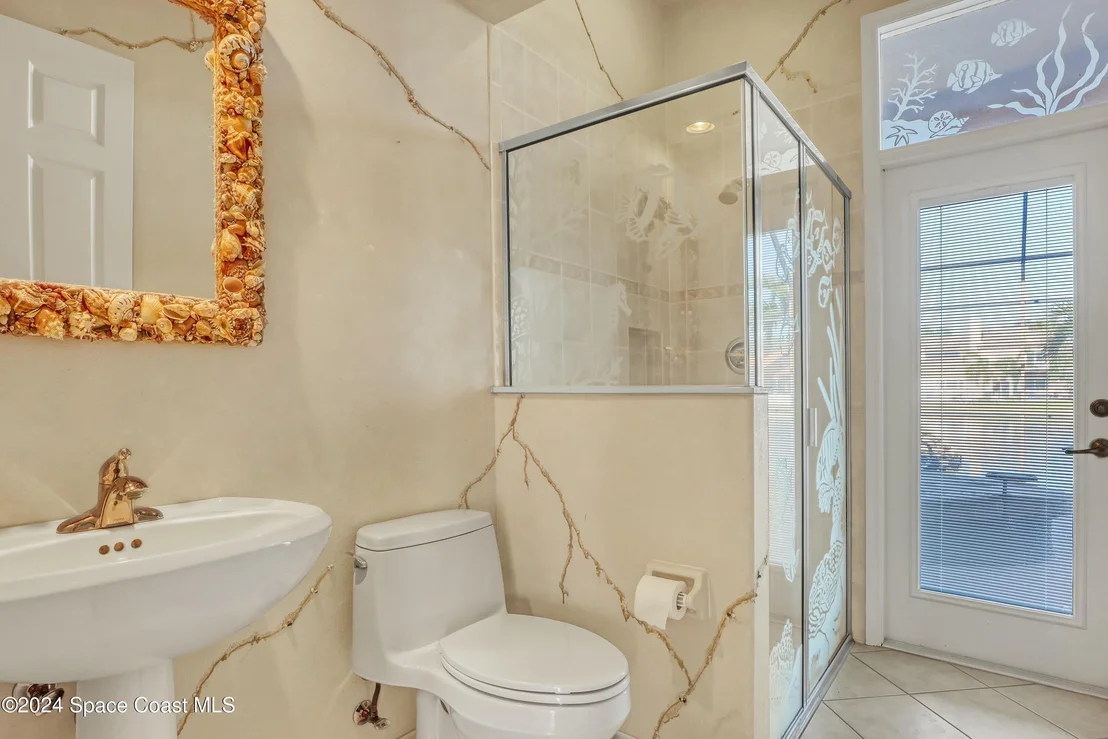Photo of 402 Flanders Drive