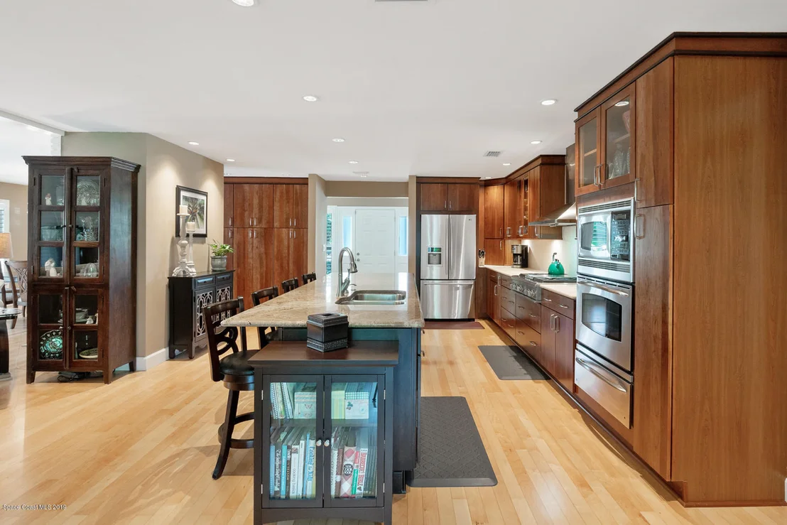 Photo of 300 Tenth Terrace
