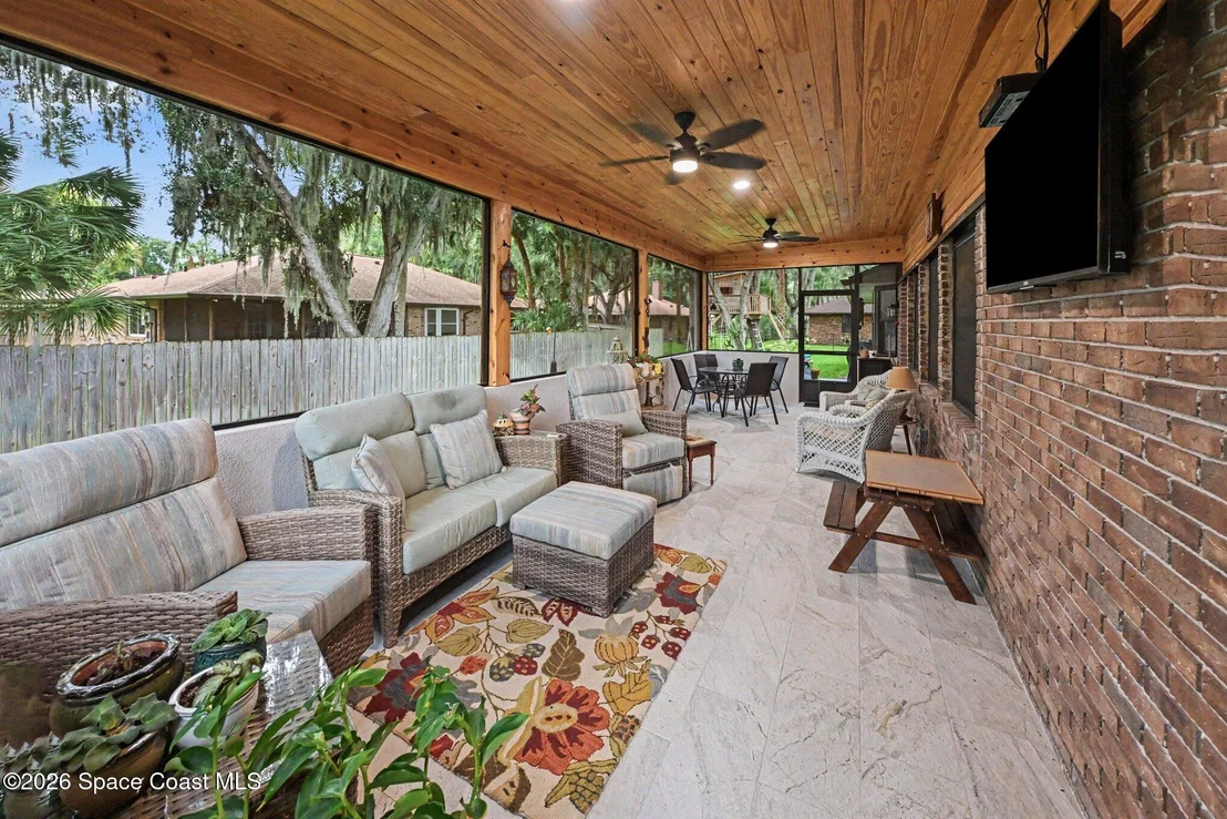 Photo of 1810 Whispering Oaks Circle