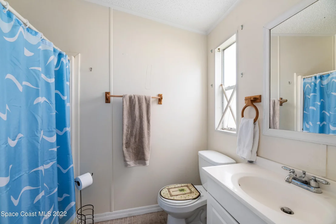 Photo of 7523 Boxelder Road