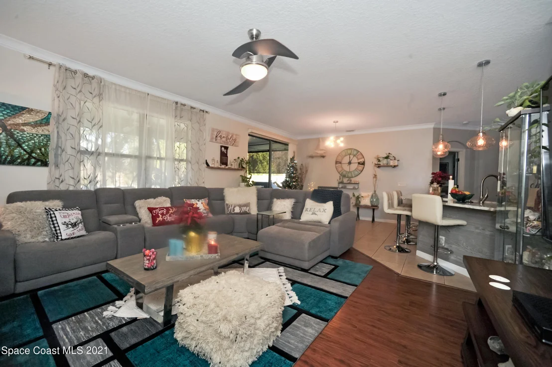 Photo of 1134 Bolle Circle