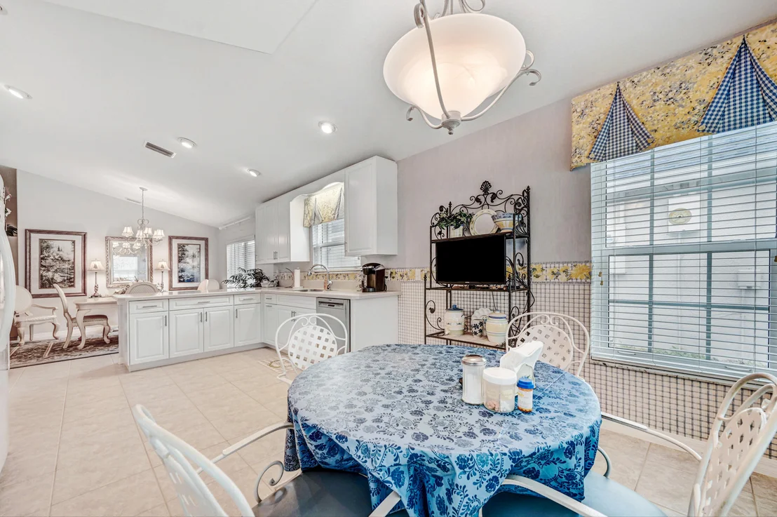 Photo of 6934 Renshaw Drive