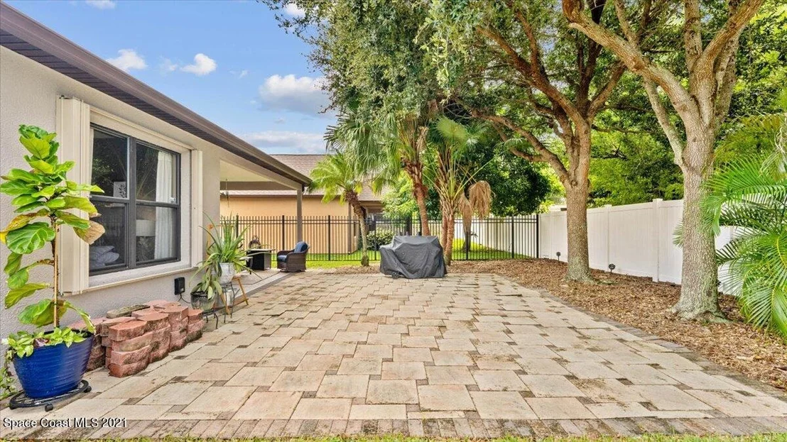 Photo of 1166 Bolle Circle
