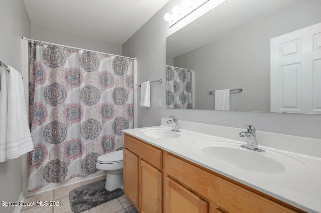 Photo of 3996 Four Lakes Drive