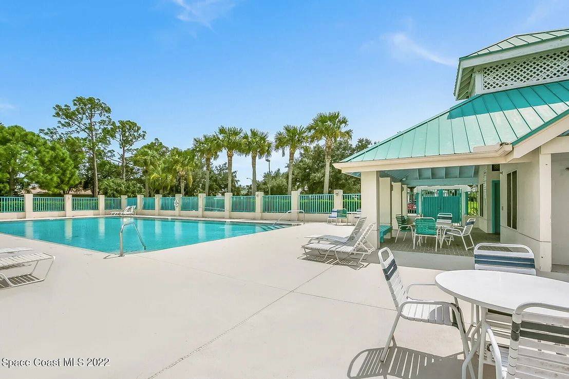 Photo of 1220 Starling Way