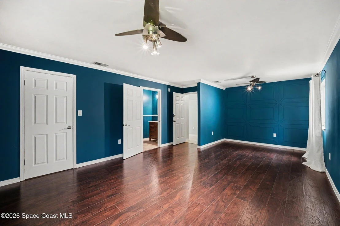 Photo of 2550 Corey Avenue