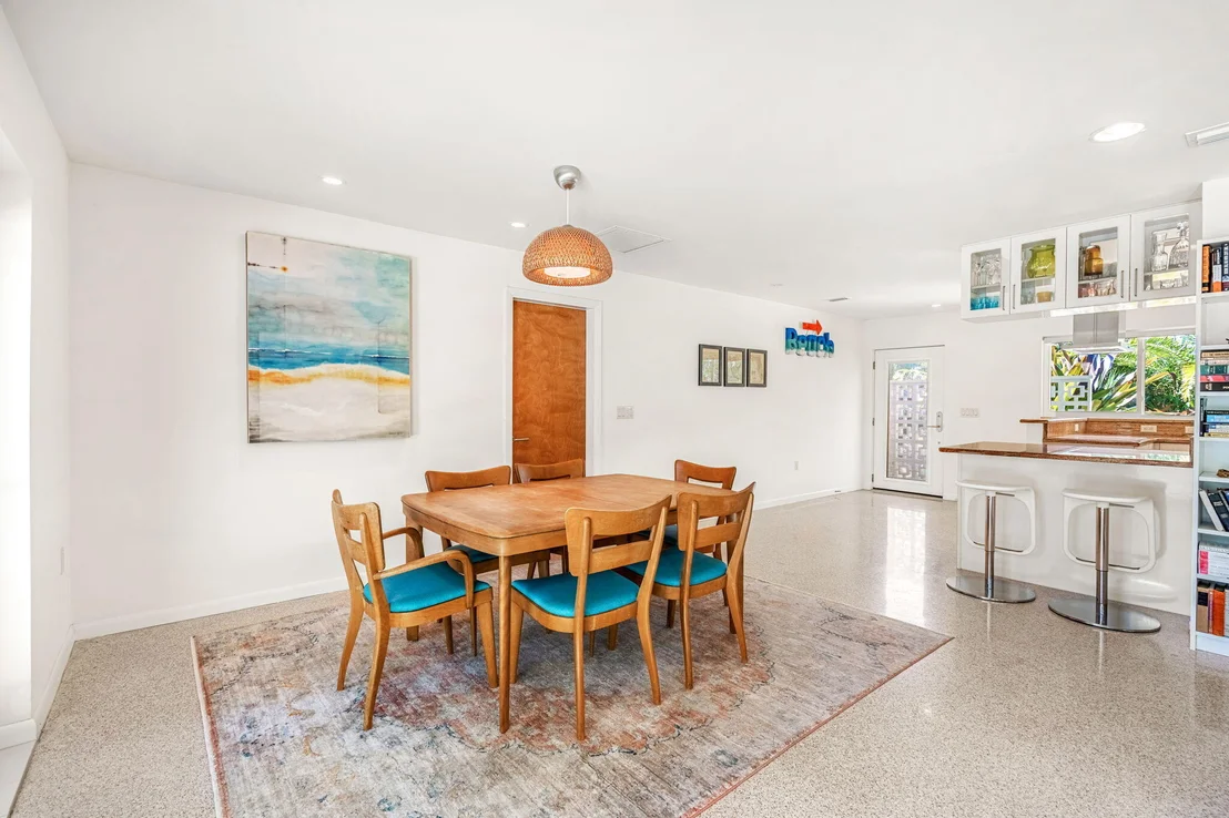 Photo of 401 2nd Avenue