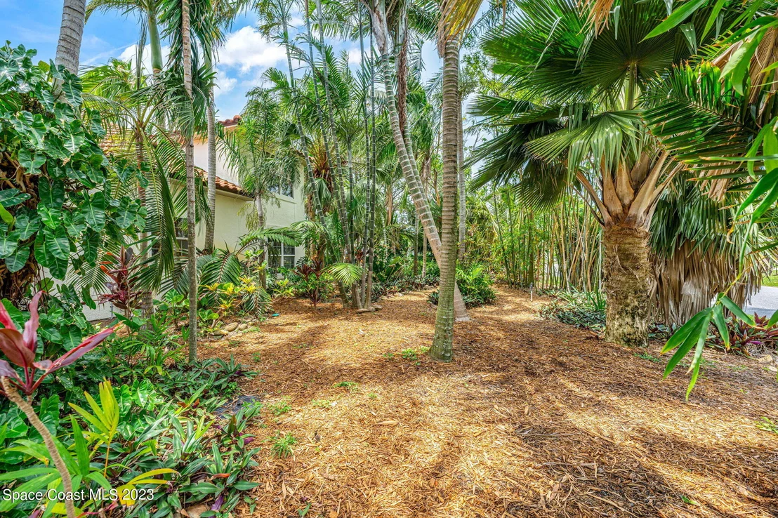 Photo of 301 Miami Avenue