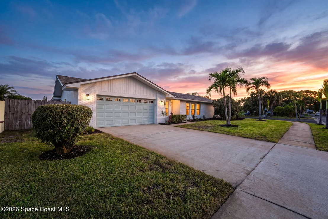 Photo of 429 Saint Johns Drive