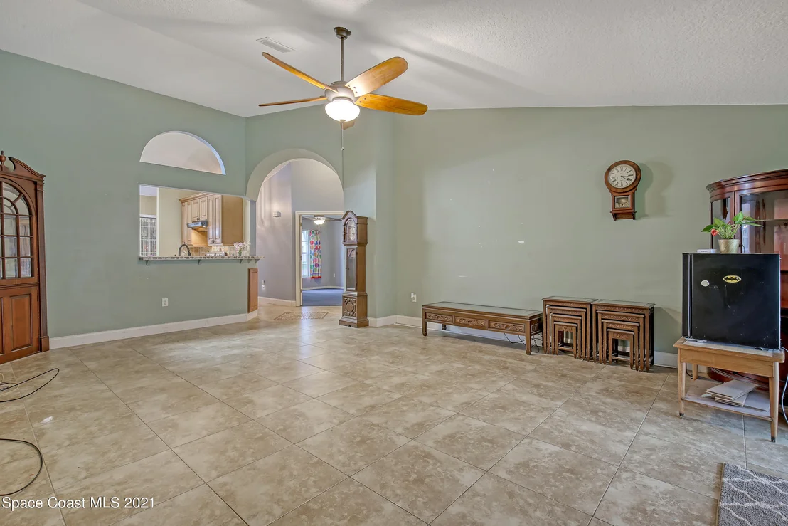 Photo of 6380 Manila Drive
