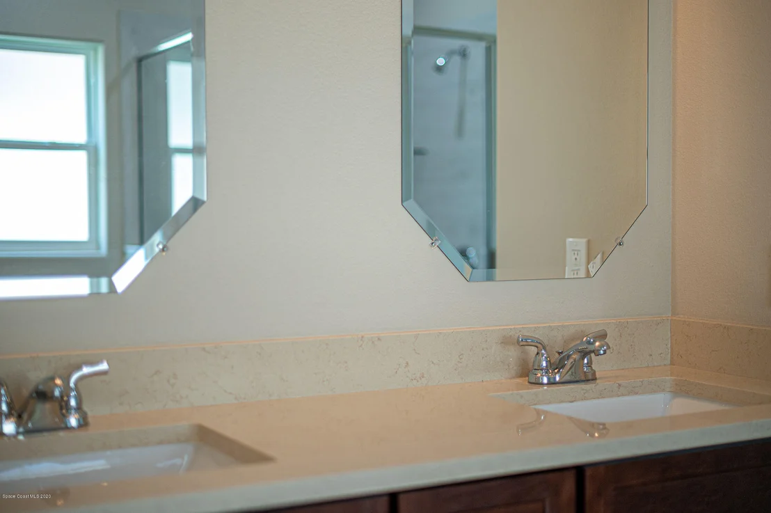 Photo of 475 Dryden Circle