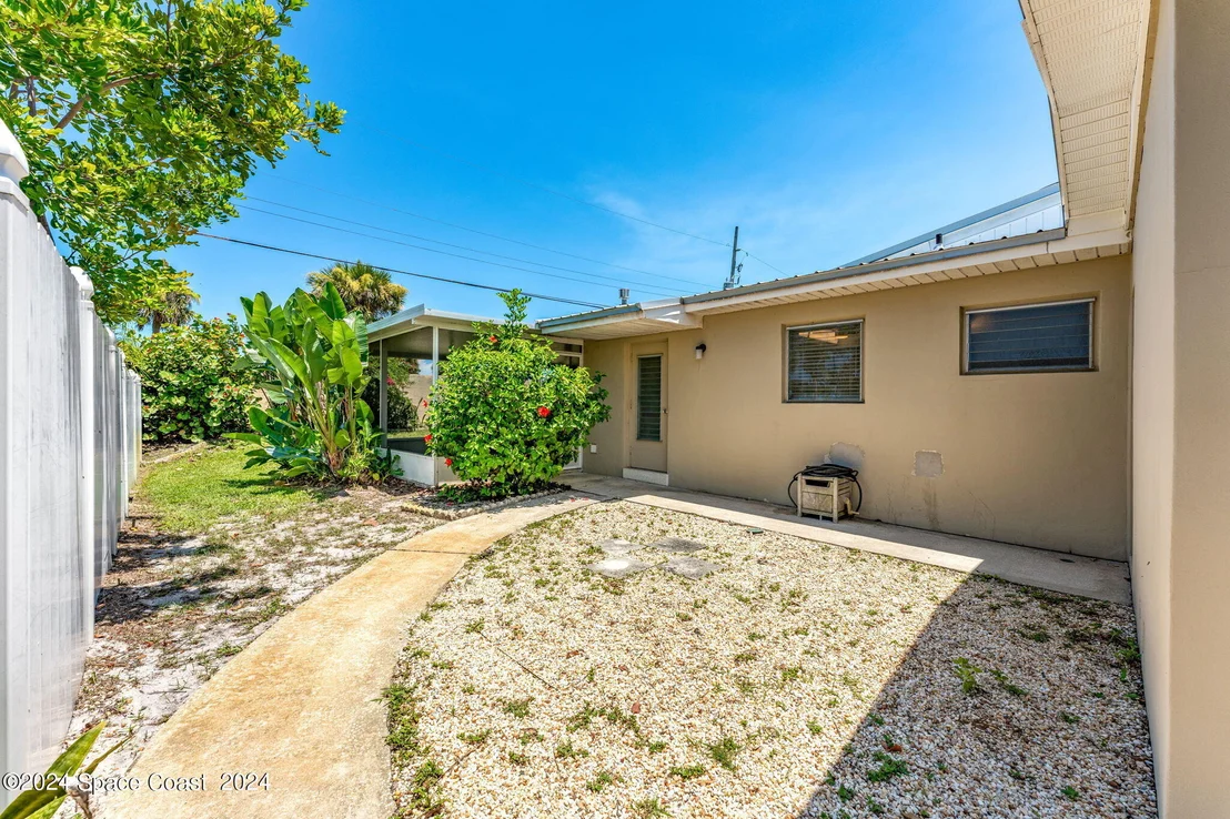Photo of 116 Bomarc Lane