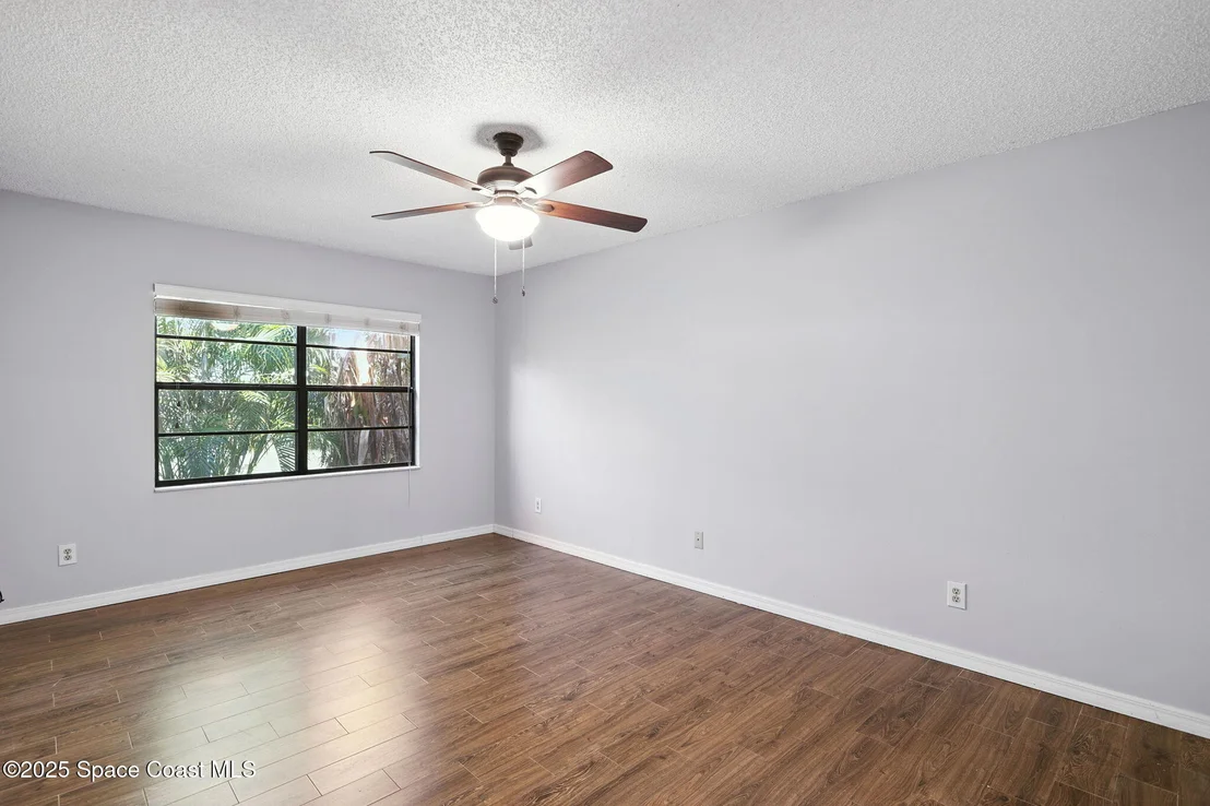 Photo of 4330 Silver Lake Drive