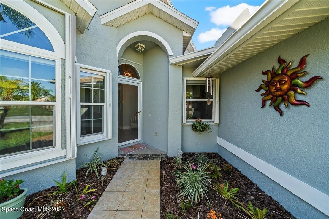 Photo of 3964 Saint Armens Circle