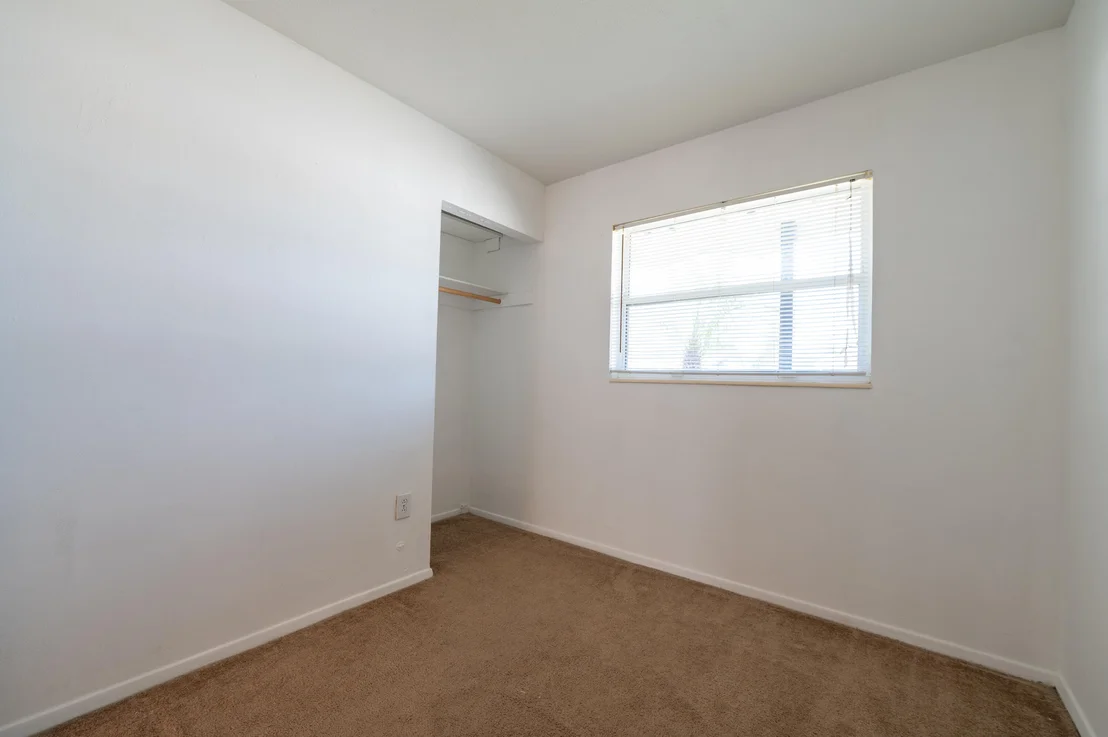 Photo of 1385 Eva Lane