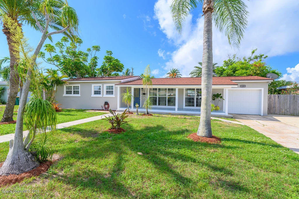 Photo of 140 SE 3rd Street