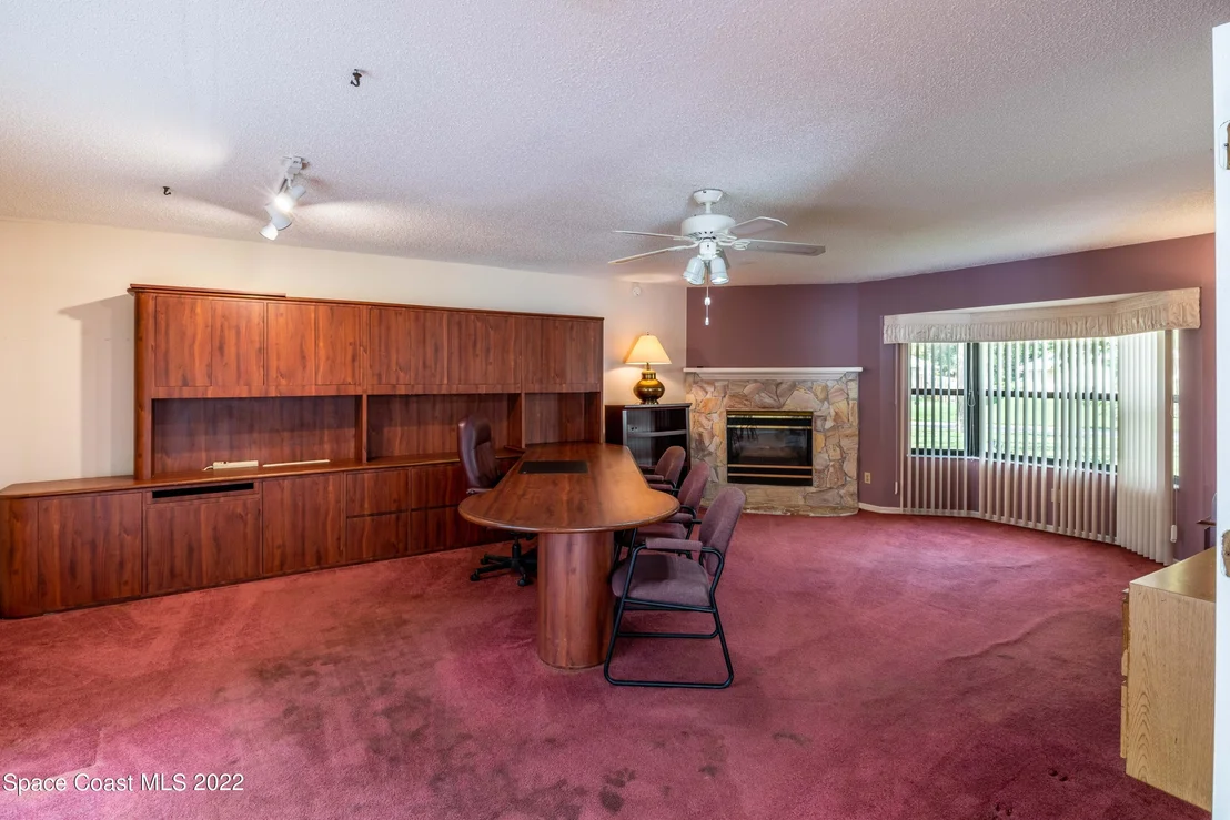 Photo of 573 Orange Avenue