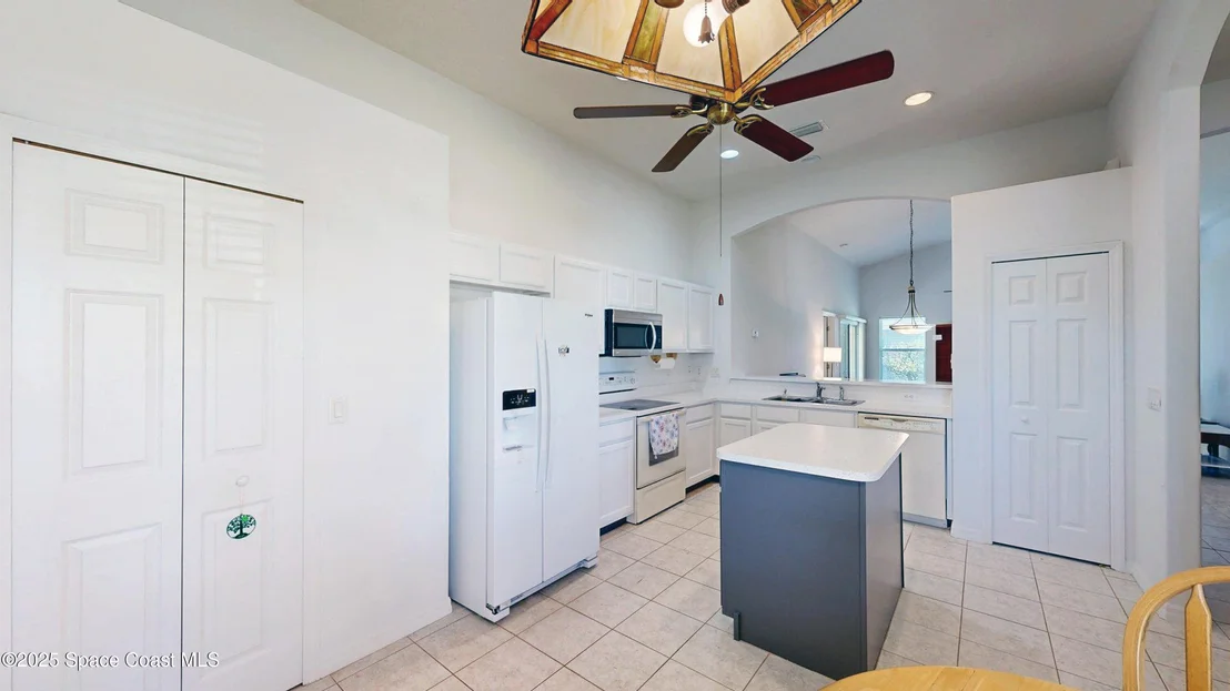 Photo of 3401 Deer Lakes Drive