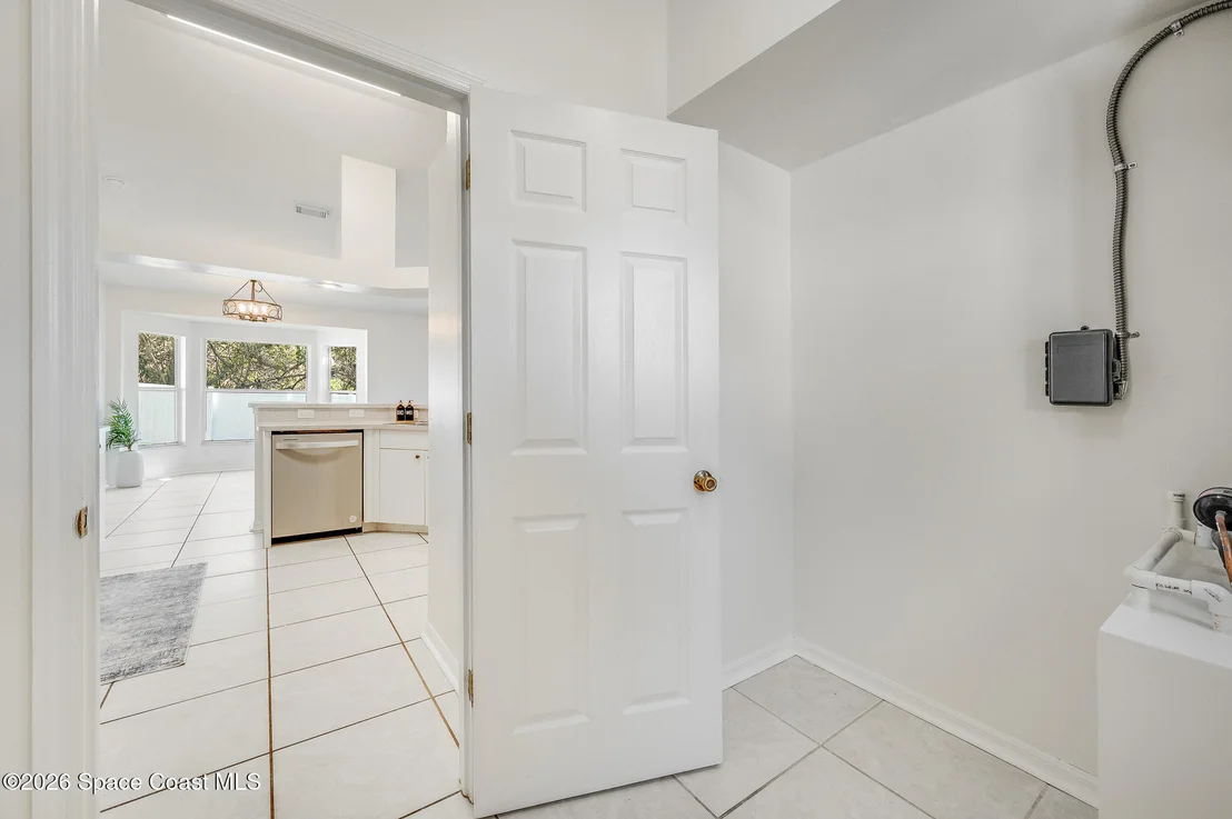 Photo of 883 Del Mar Circle