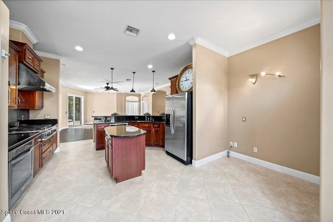 Photo of 293 Pebble Hill Way