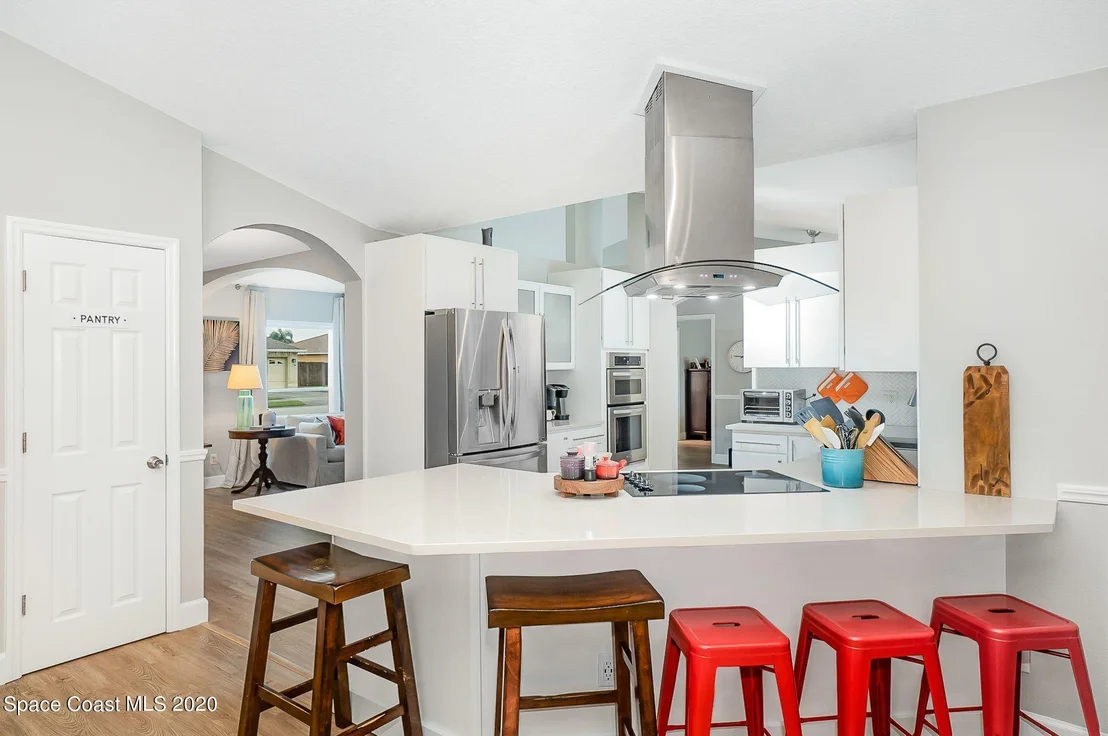Photo of 1008 SABAL GROVE Drive