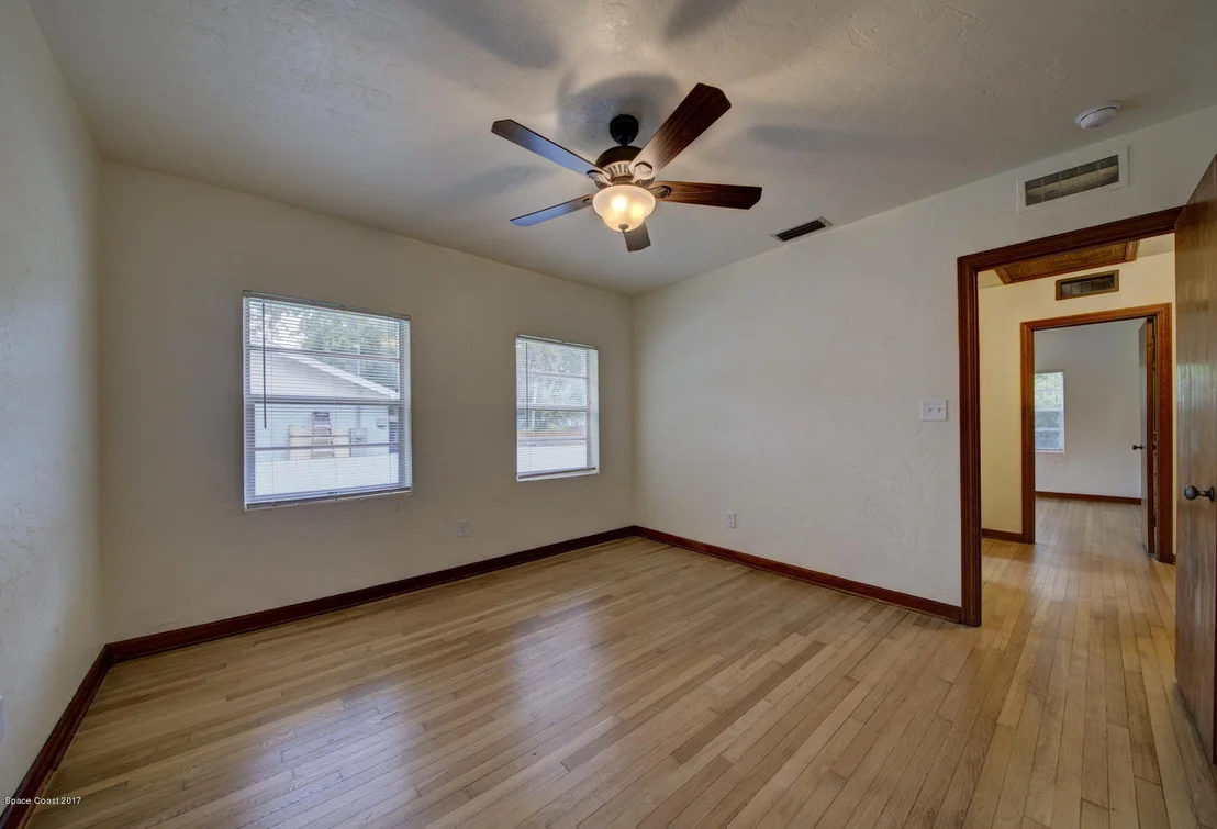 Photo of 720 Seminole Drive