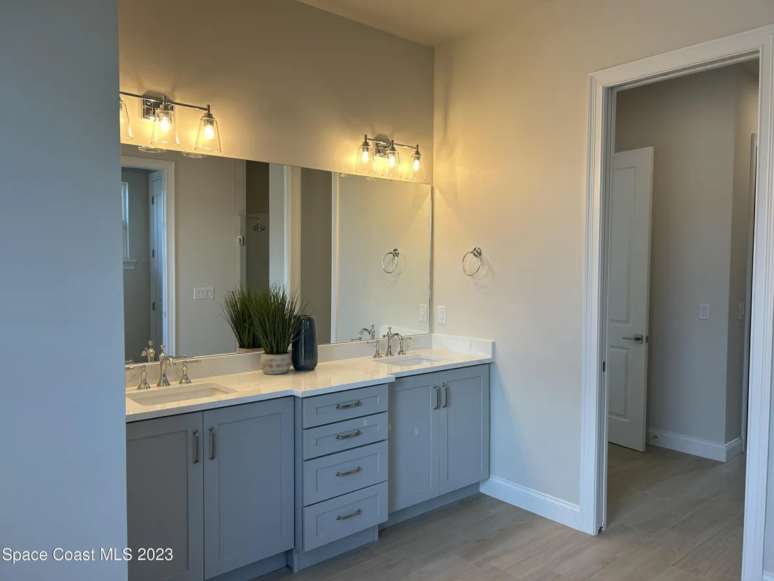 Photo of 4095 Negal Circle