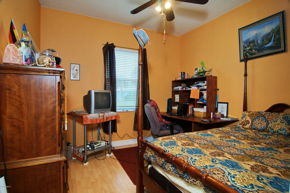 Photo of 925 Derby Lane