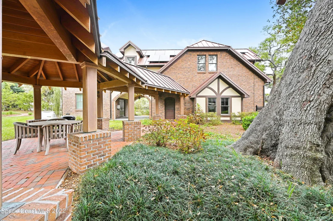 Photo of 1335 Rockledge Drive